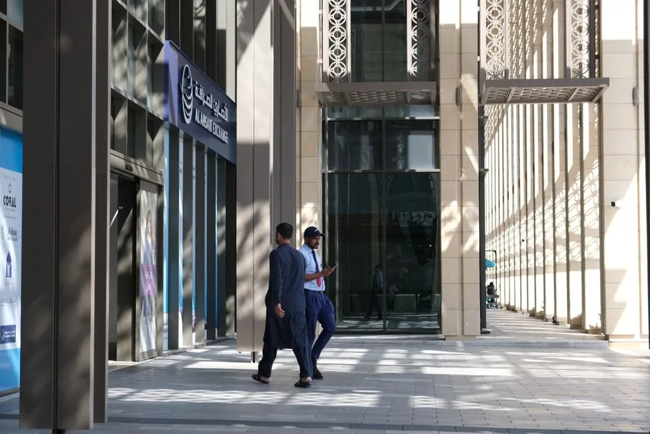 Dubai Mainland LLC Formation, United Arab Emirates – Coutts Consultants
